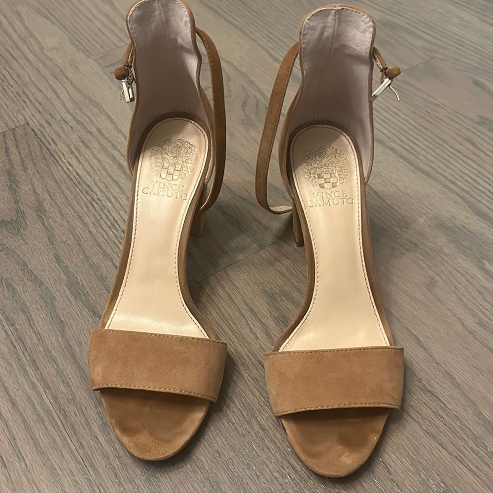 Vince Camuto Sandals